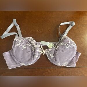 Gillian O'Malley lace bra